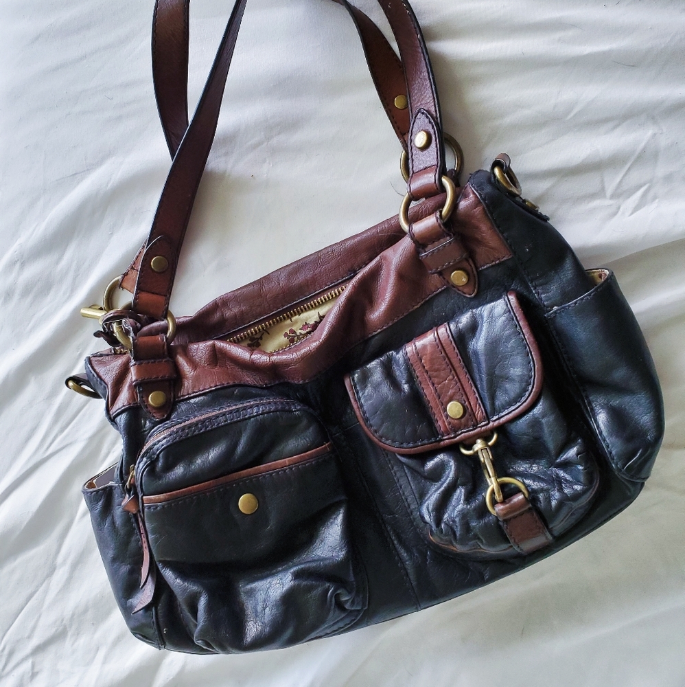 Fossil purse. Leather bag.